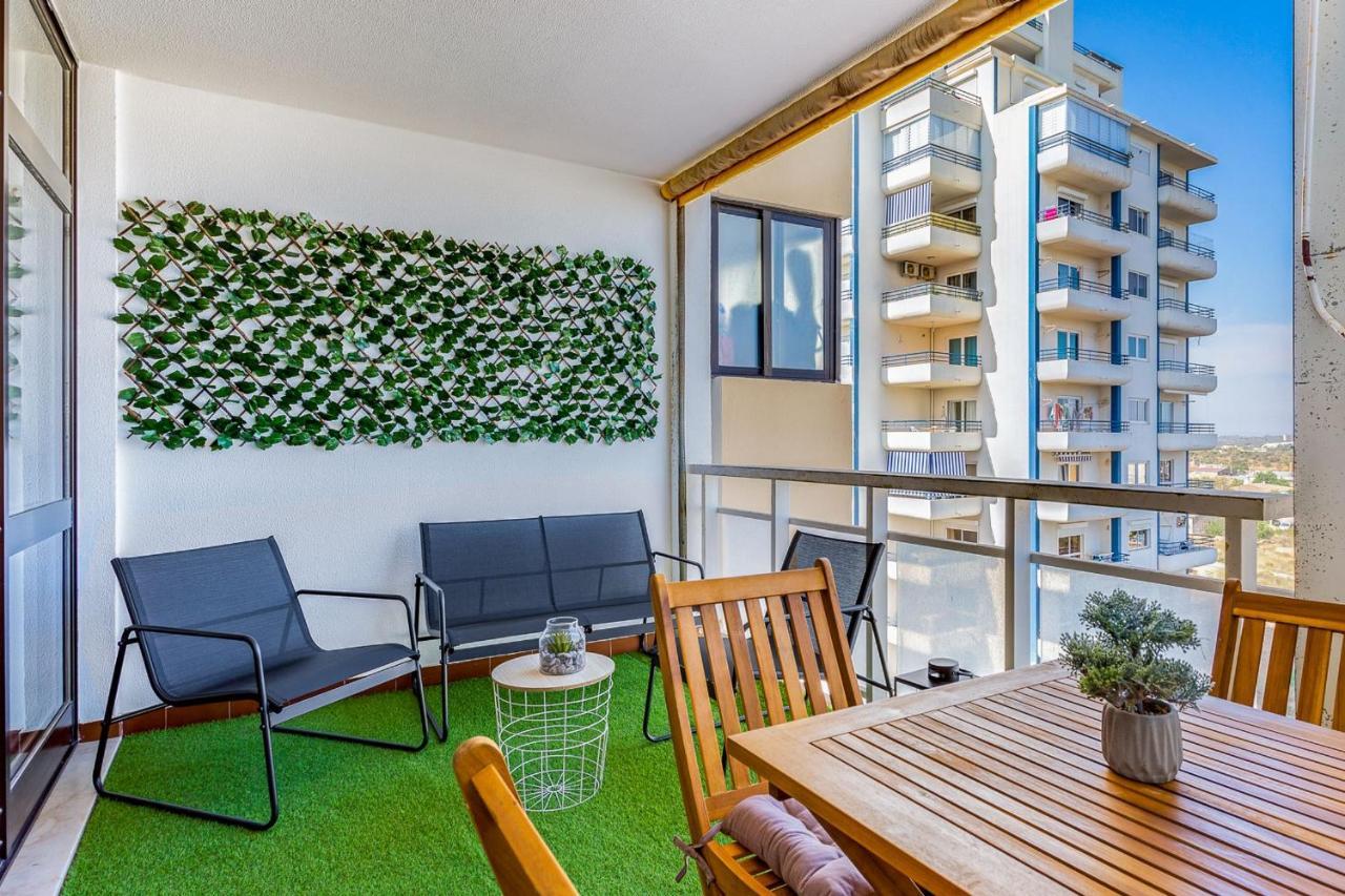 Bright 1Bdr Apartment W/Balcony & Pool By Lovelystay Силвеш Экстерьер фото